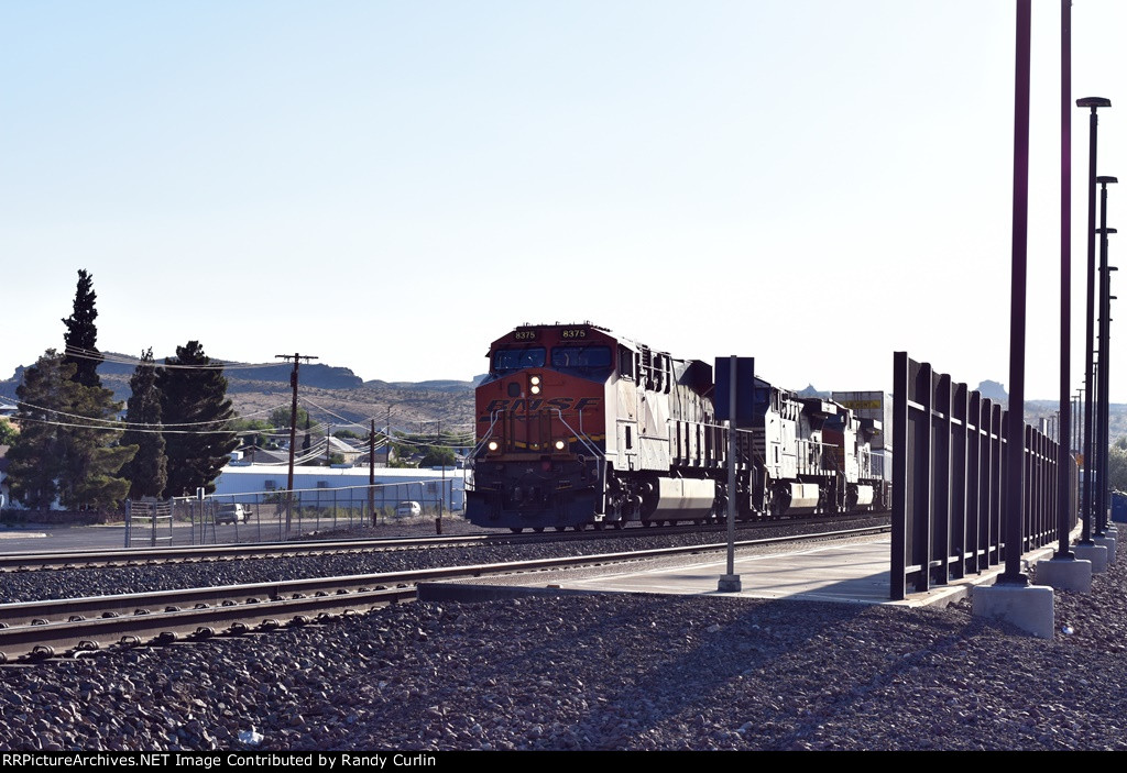 BNSF 8375 East